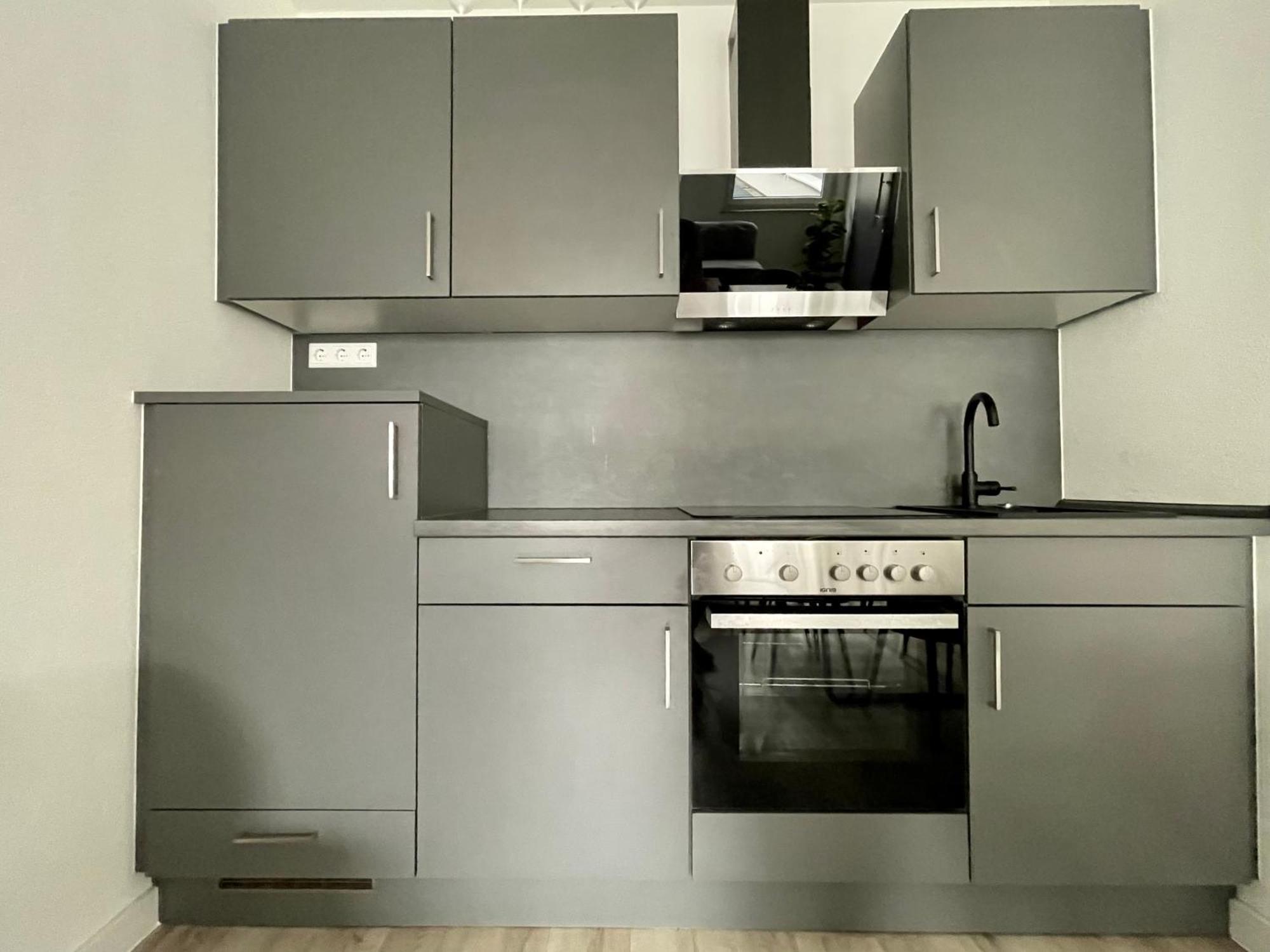 Neu Goldstadt Wunderschoenes 2 Zimmer Apartament Schloessle Zentrum Пфорцхайм Экстерьер фото
